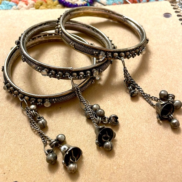 SILVER VINTAGE BANGLE BRACELETS x3 - Picture 1 of 2